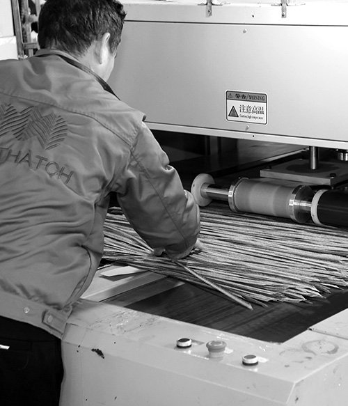 Artificial thatch production